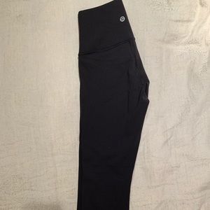 lululemon athletica Pants - Lululemon classic crop athletic leggings lululemon athletica Pants - Lululemon classic crop athletic leggings